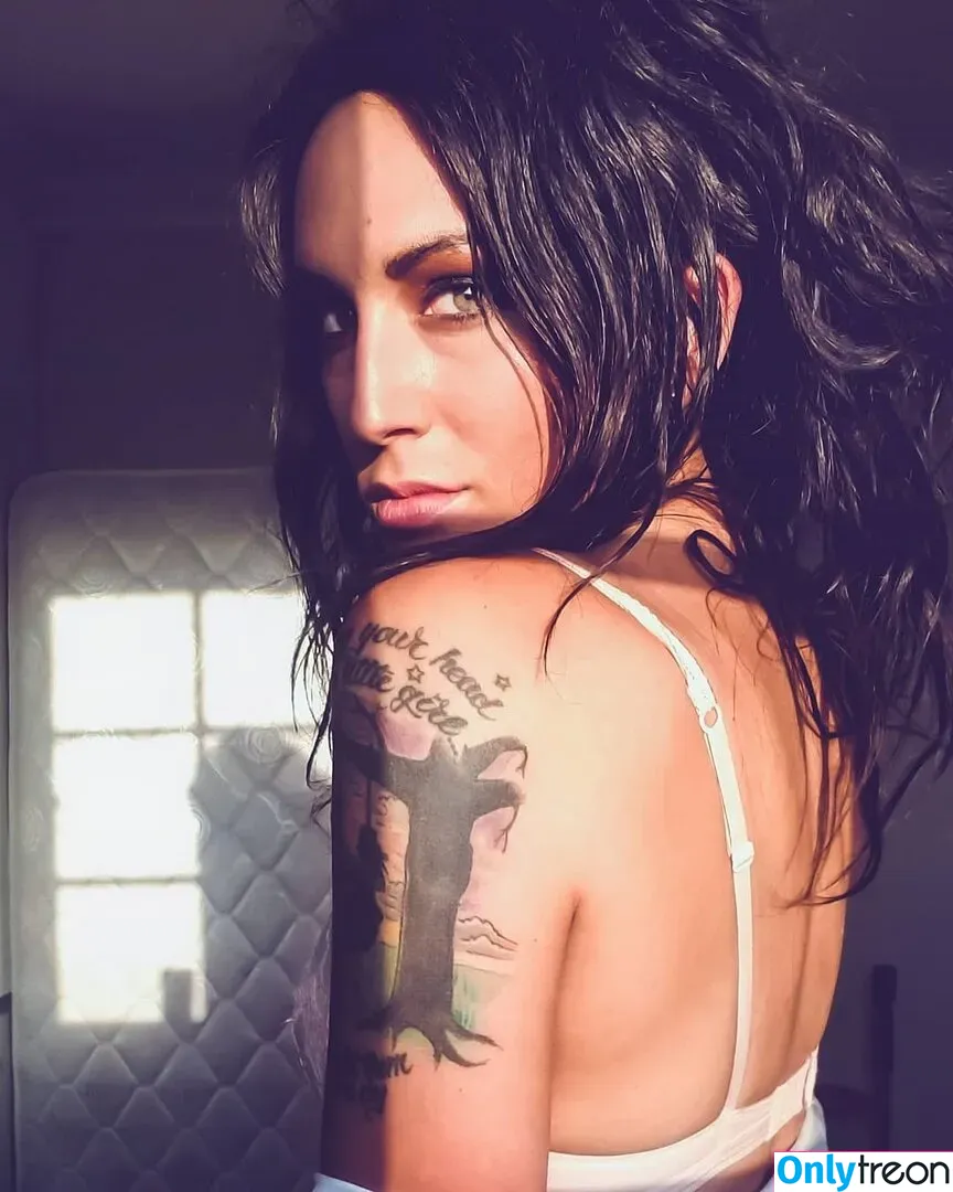 Evil Little Creature nude photo #0039 (Cameron Weppelman / Camwepp / evil.little.creature / evillittlecreature)