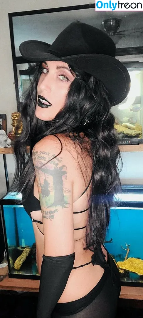 Evil Little Creature nude photo #0068 (Cameron Weppelman / Camwepp / evil.little.creature / evillittlecreature)