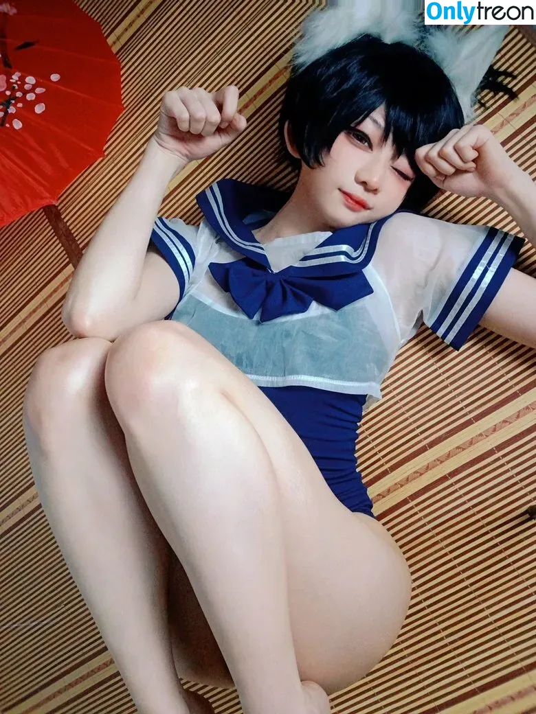 Evil Overlord Gabo nude photo #0330 (GaboVillain / eviloverlord_gabo)