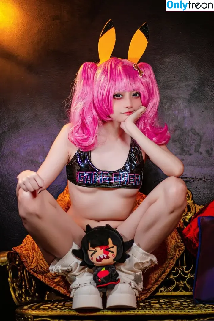 Evil Overlord Gabo голая photo #1136 (GaboVillain / eviloverlord_gabo)