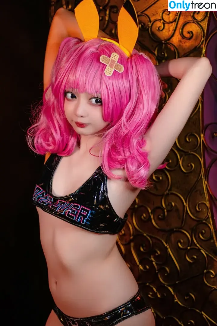 Evil Overlord Gabo nude photo #1142 (GaboVillain / eviloverlord_gabo)