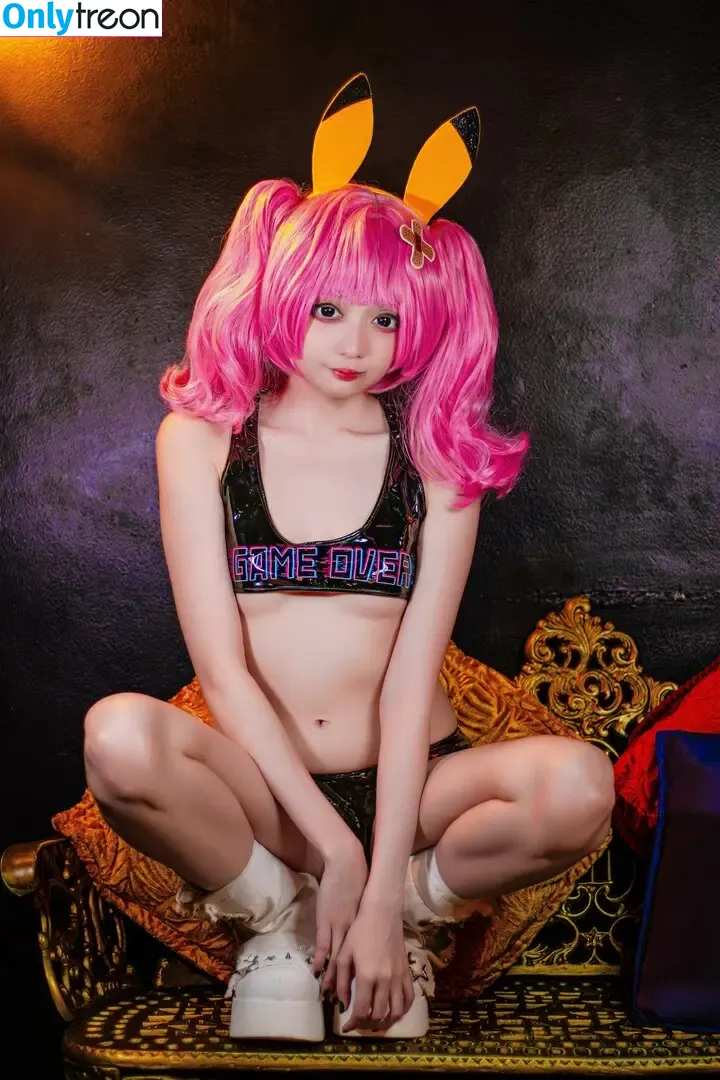 Evil Overlord Gabo nude photo #1148 (GaboVillain / eviloverlord_gabo)