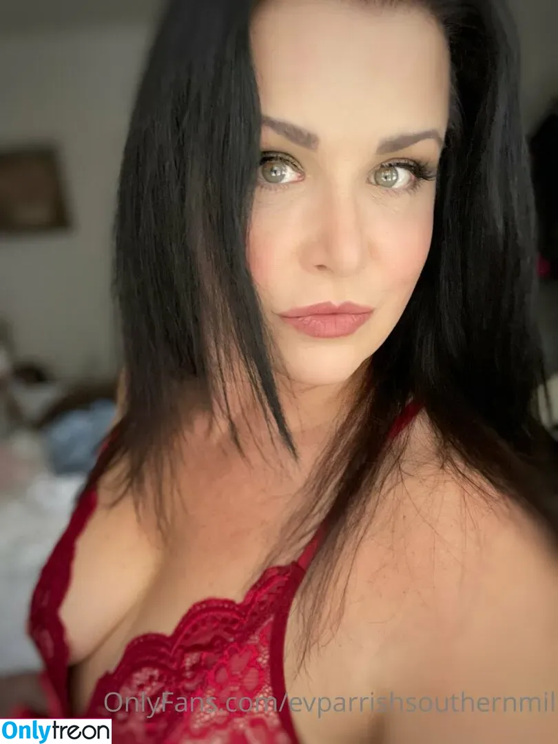 evparrishsouthernmil nude photo #0014 (therealajdmv)