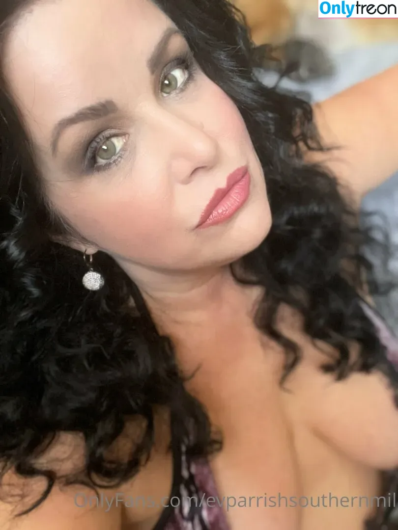 evparrishsouthernmil nude photo #0016 (therealajdmv)