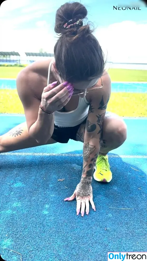 Ewa Swoboda nude photo #0043 (Olympian / litttlerunner)