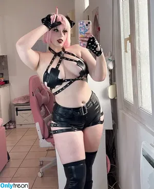 ewiiiika / Ewika / ewiiiiiika nude photo #0002
