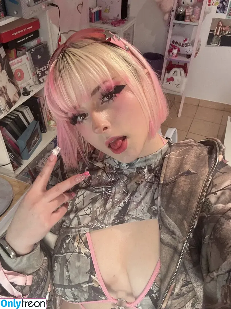 ewiiiika nude photo #0008 (Ewika / ewiiiiiika)