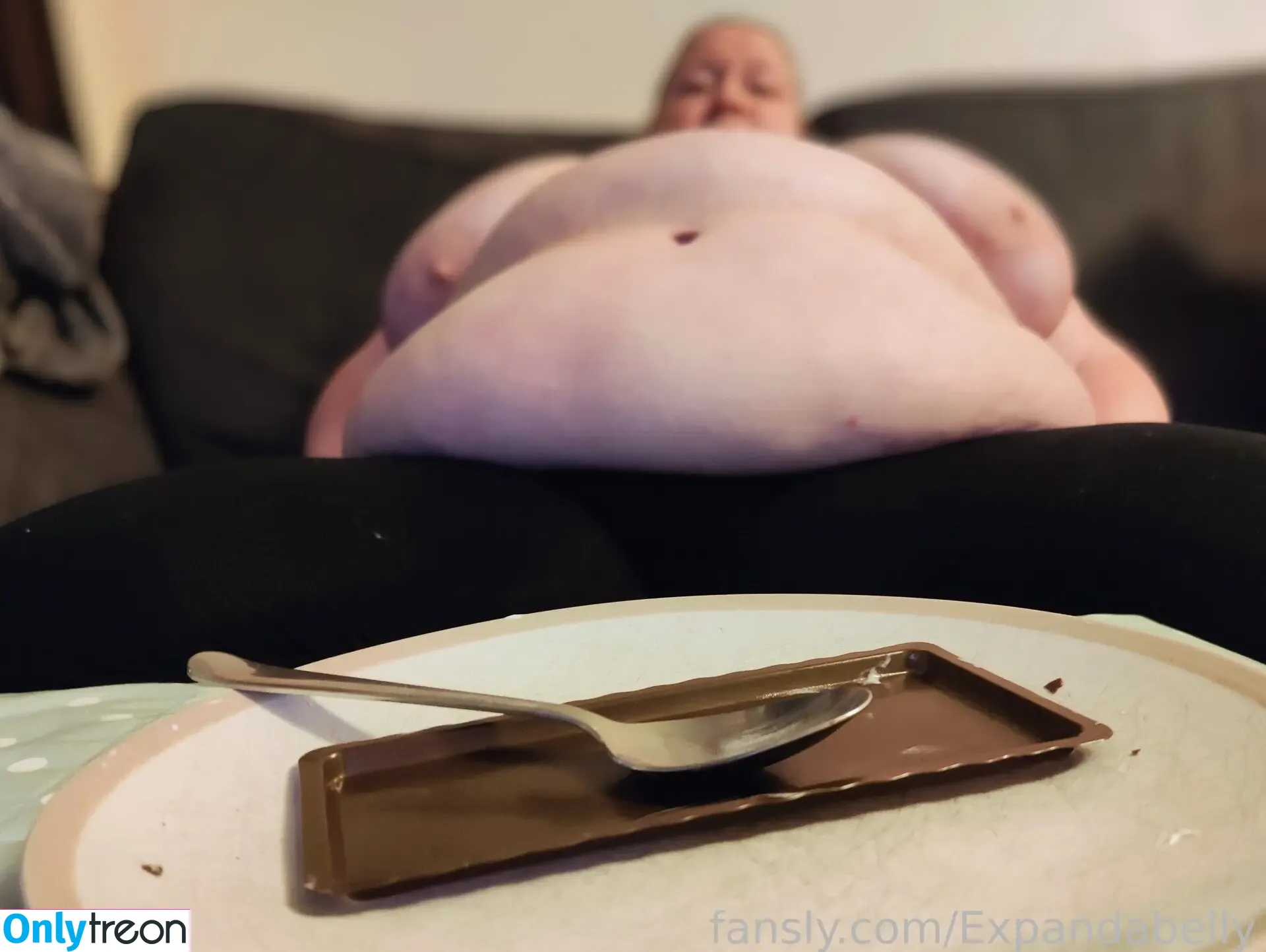 Expandabelly nude photo #0046 (Expandabelly)