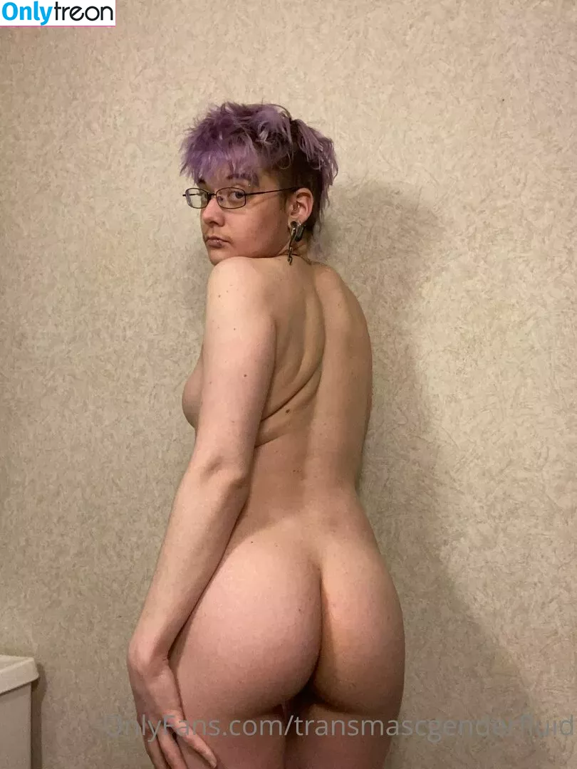 explicit_enby nude photo #0036 (mxmike_)