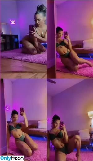 extraterrestialwhr / Mercedes Sade / extraterrestrialwhr фото голая #0001