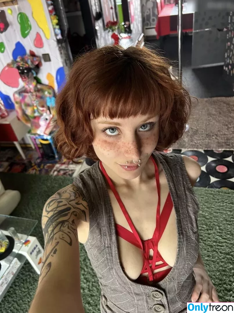 exzentrisches__endorphinchen nude photo #0146 (exzentrisches__endorphinchen)