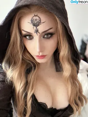Ezy Summers Cosplay / ezysummerscosplay nude photo #0609