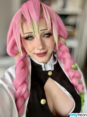 Ezy Summers Cosplay / ezysummerscosplay nude photo #0615