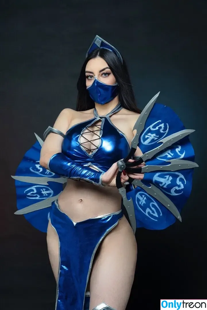 fabibiworldcosplay nude photo #0209 (fabinui)