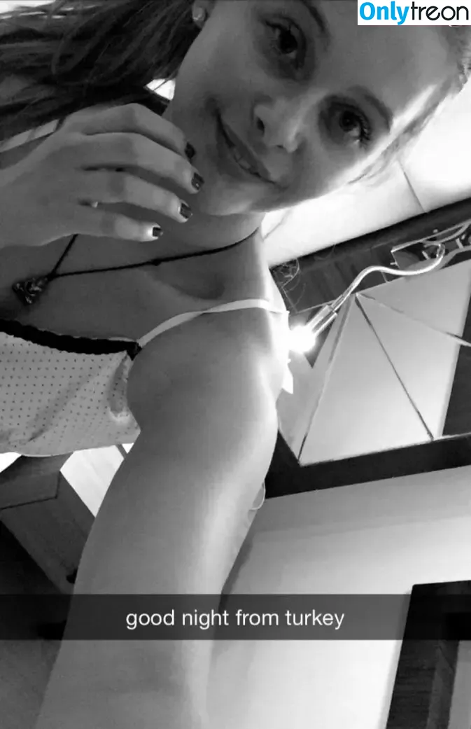 Fabienne Rothe nude photo #0016 (biennemusic)