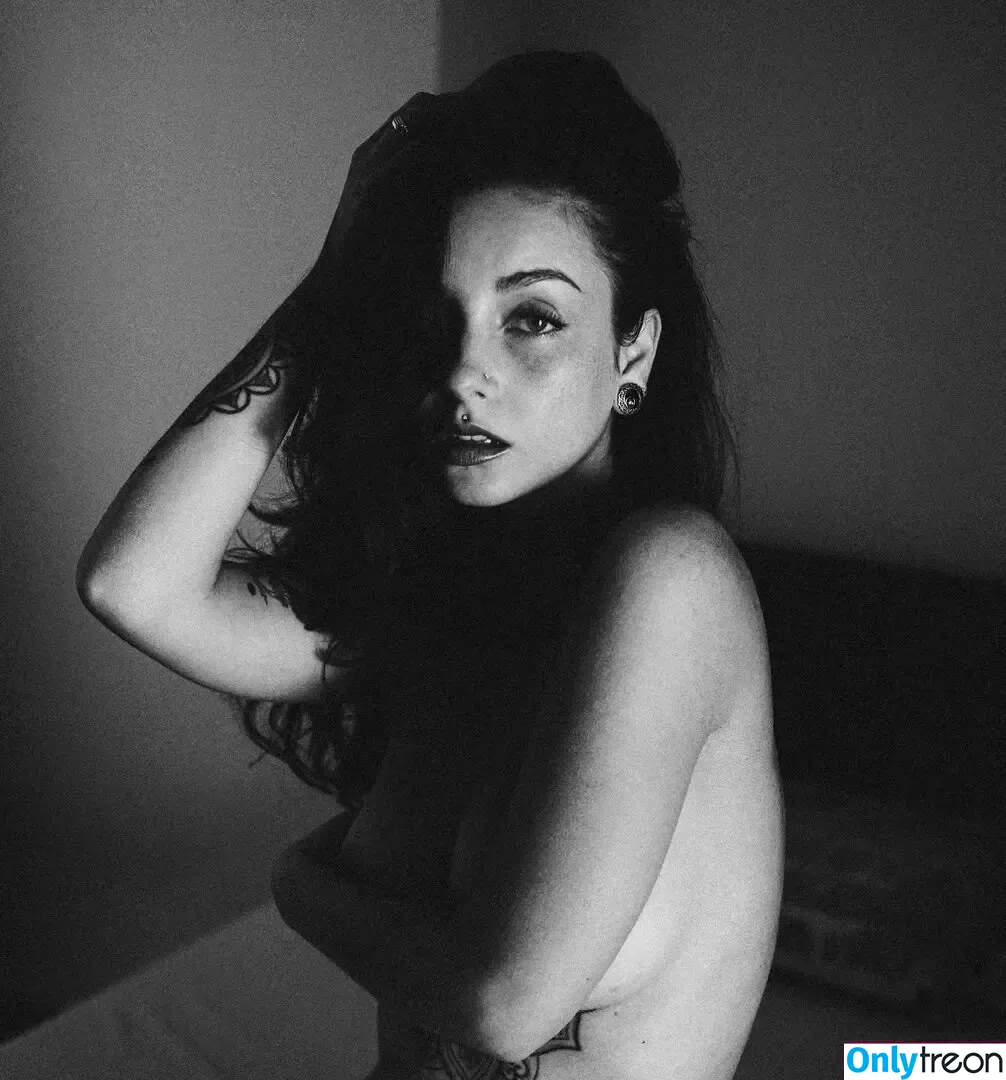 Fabiola голая photo #0012 (Fabiolaholystone / fabiolavoguel)