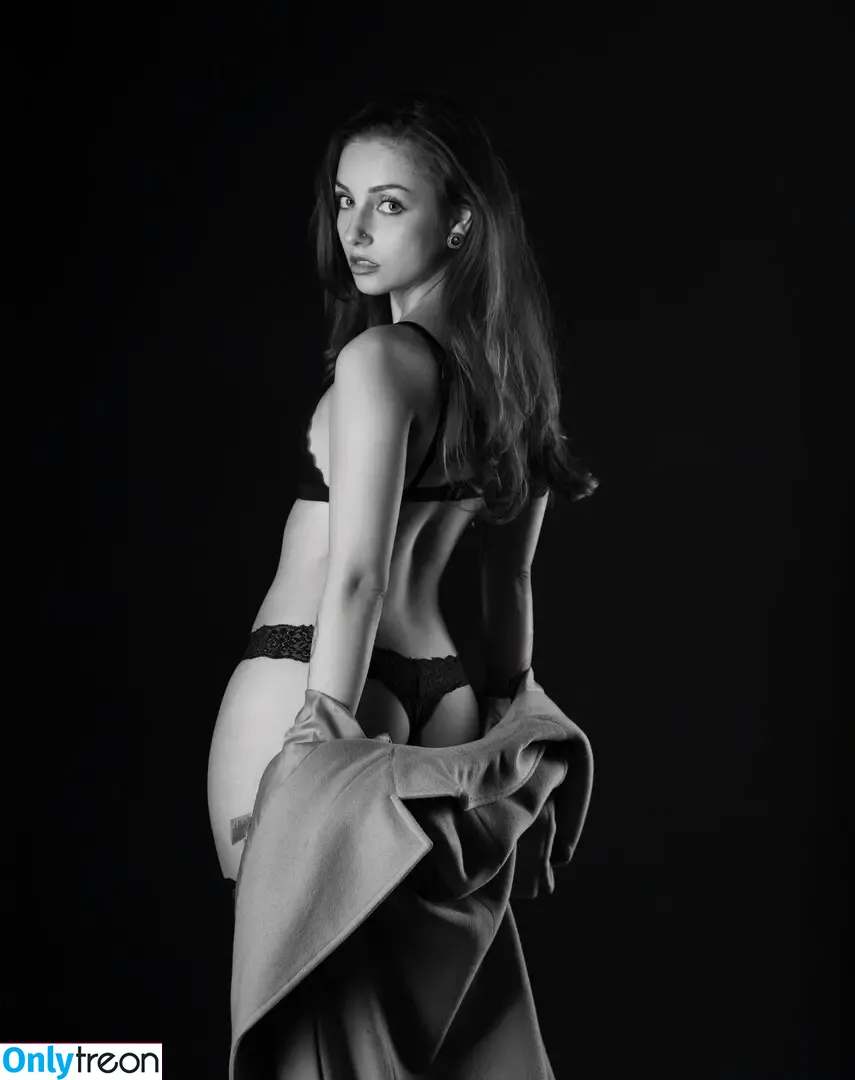 Fabiola голая photo #0021 (Fabiolaholystone / fabiolavoguel)