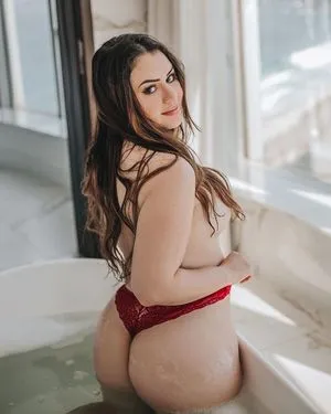 Fabricia Freitas / fabriciab / fabriciaffreitass nude photo #0005