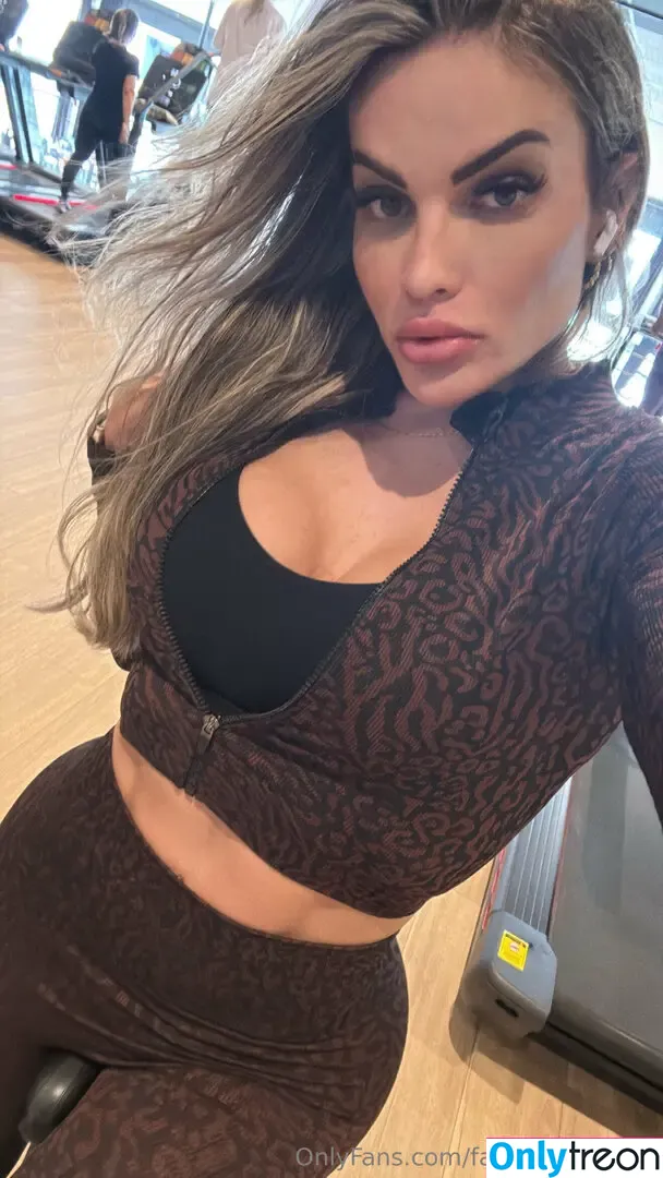 fabyzinhaoficial голая photo #0226 (fabyzinhaa.oficial)