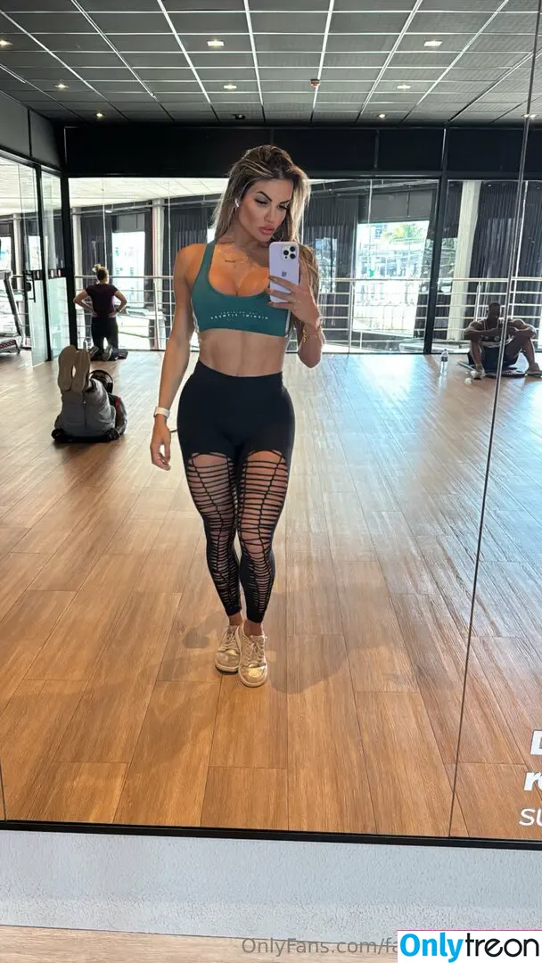 fabyzinhaoficial голая photo #0232 (fabyzinhaa.oficial)
