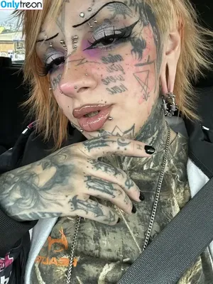 FaceTatMami / Izzy Gonzalez / fukkfacetat фото голая #0061