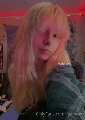faebearx / fae.x.bear nude photo #0043