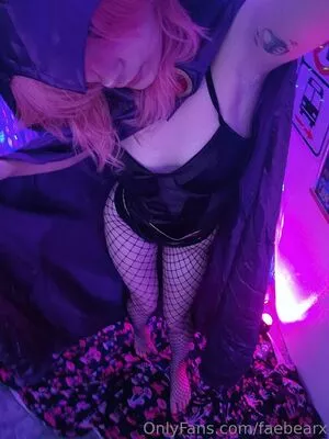 faebearx / fae.x.bear nude photo #0184