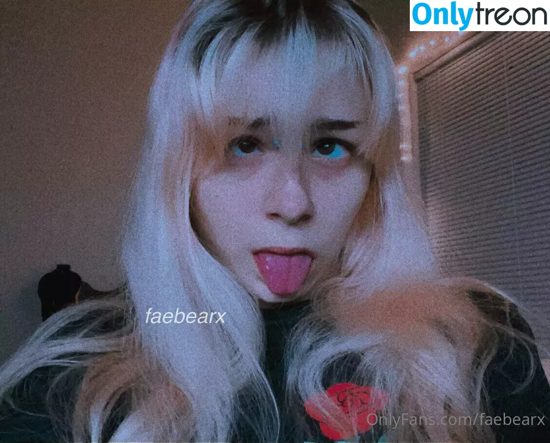 faebearx nude photo #0003 (fae.x.bear)