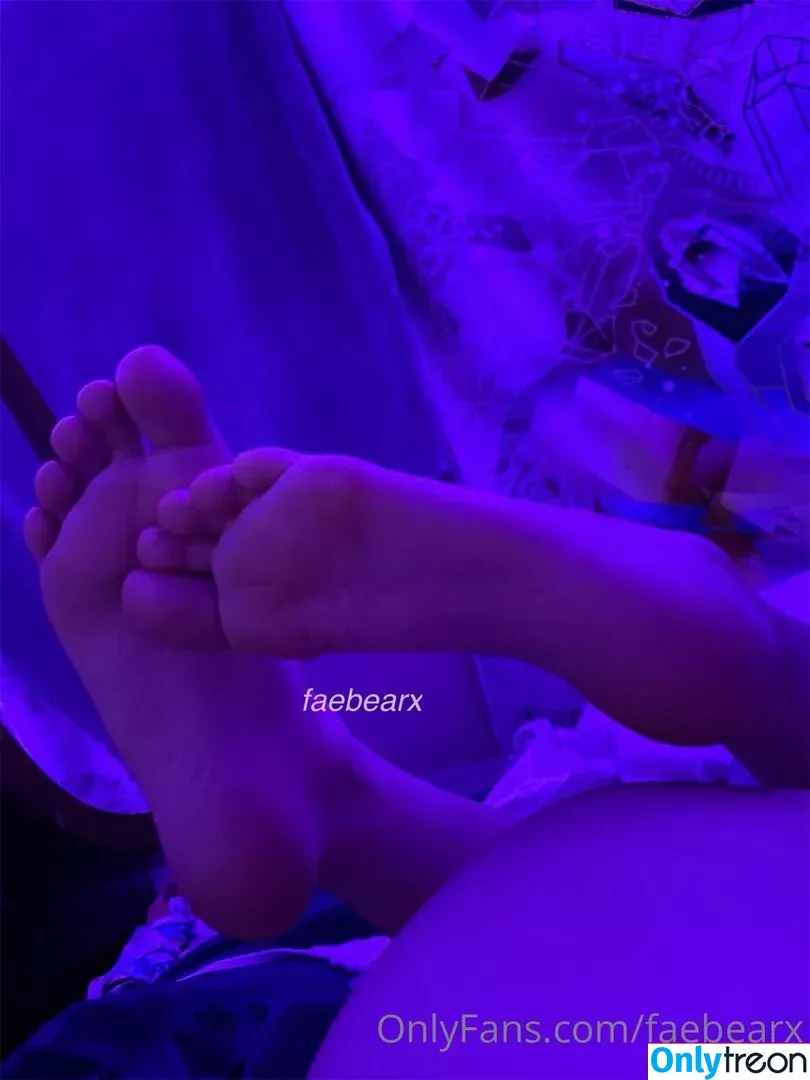 faebearx nude photo #0026 (fae.x.bear)