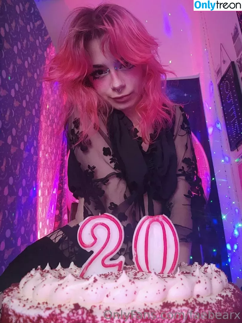 faebearx голая photo #0202 (fae.x.bear)