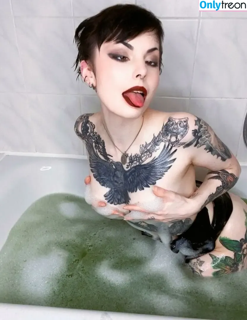 Faerie Blossom nude photo #1078 (FaerieBlossom / Nimue / faerie_blossom)