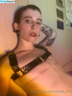 faguettemikah / fagu3tt3 nude photo #0007