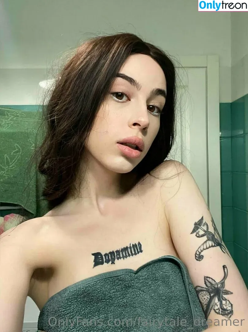 fairytale_dreamer nude photo #0057 (fairytaledreamernc)