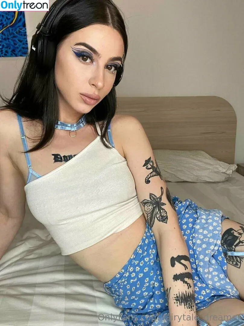 fairytale_dreamer nude photo #0180 (fairytaledreamernc)