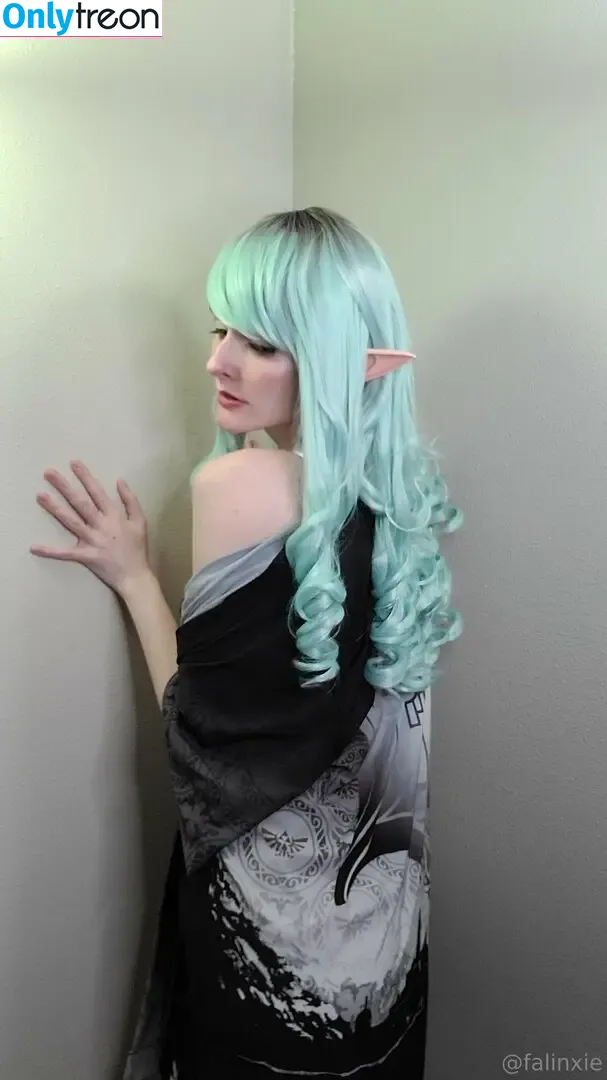 Falinxie nude photo #0001 (falinxie_)