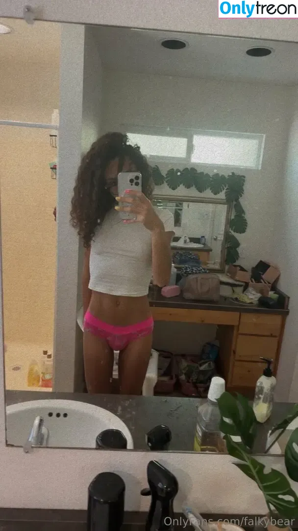falkybear nude photo #0414 (falkiri)