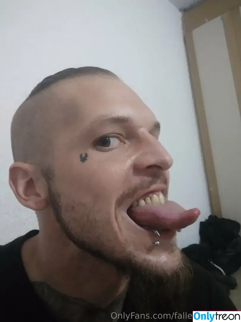 fallenmaster69 голая photo #0011 (fallenmoon13)