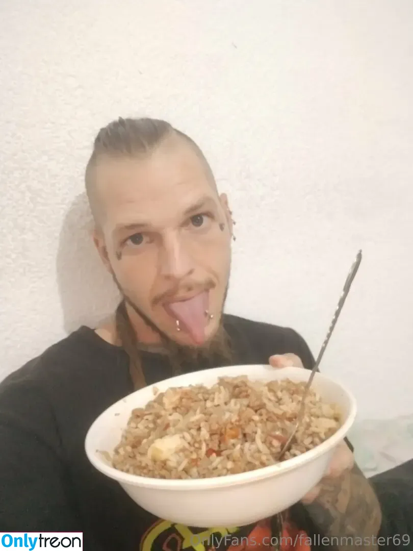 fallenmaster69 голая photo #0015 (fallenmoon13)