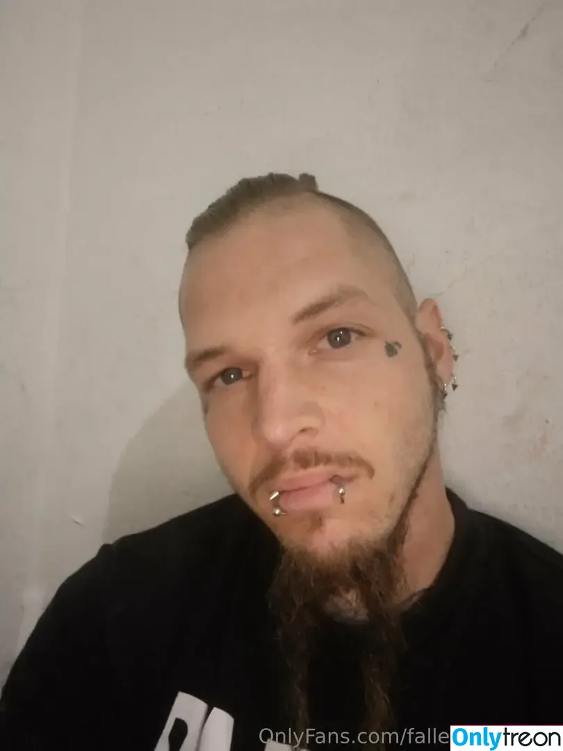 fallenmaster69 голая photo #0031 (fallenmoon13)