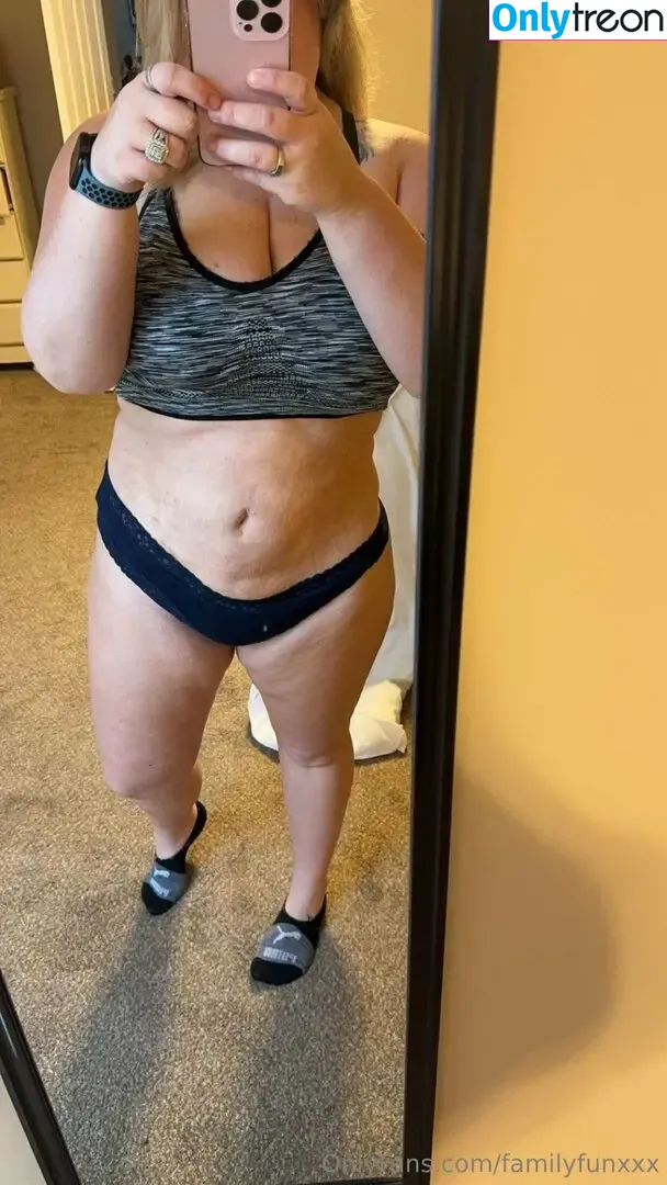 familyfunxxx nude photo #0087 (familyfunxxx)