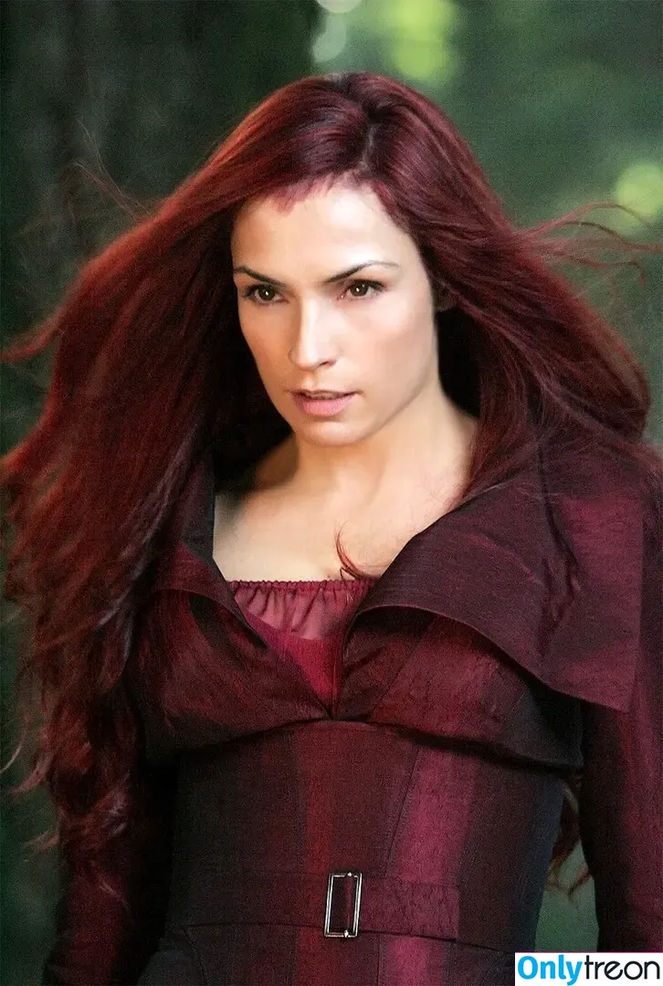 Famke Janssen голая photo #0073 (famkefatale)