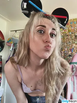FandomReactions / fandomreactgirls nude photo #0581