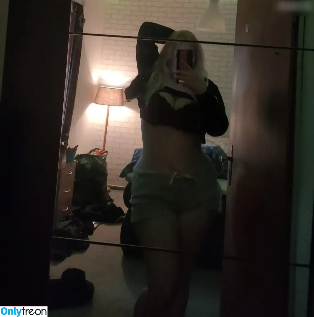 Fanny99 nude photo #0032 (fanny._.99)