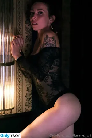  nude photo #0006