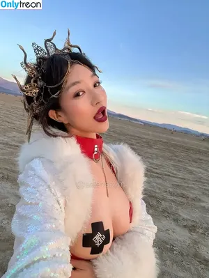 Fantasyuanm / Selenaymzhang nude photo #0028