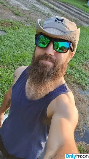 farmdaddyjay / farmdaddyofficial nude photo #0010