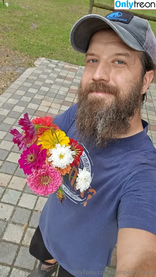 farmdaddyjay nude photo #0022 (farmdaddyofficial)