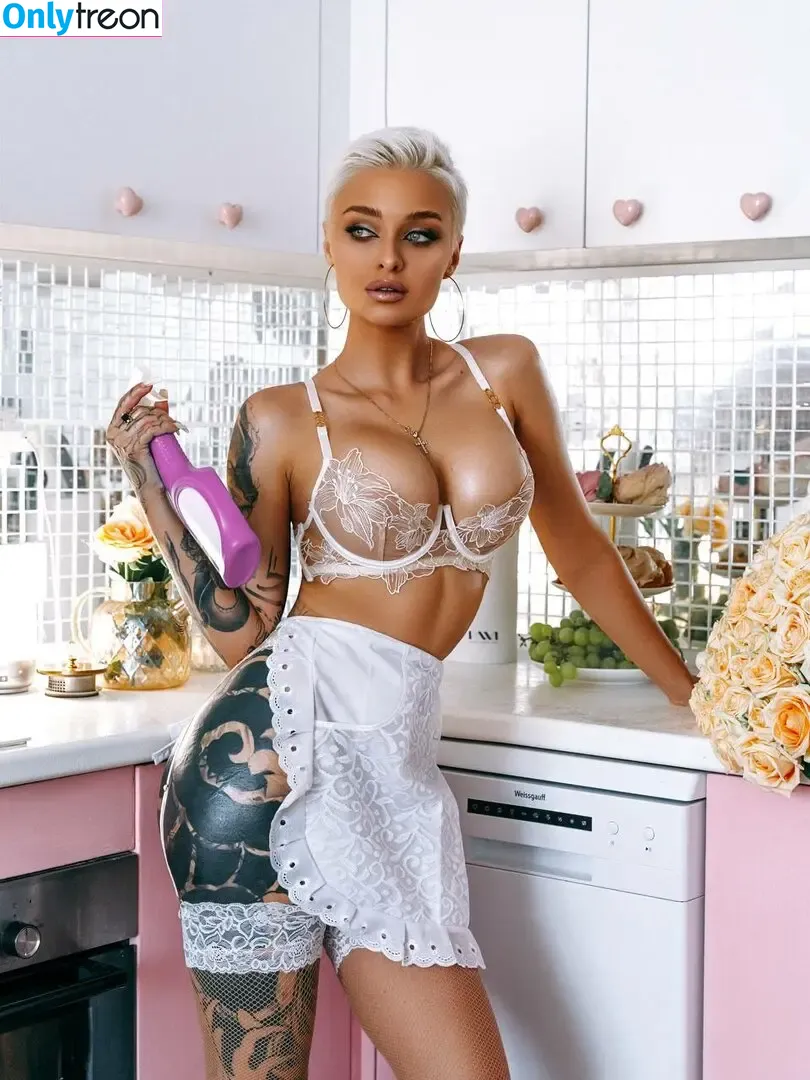 farruhhhamraeva голая photo #0492 (user)