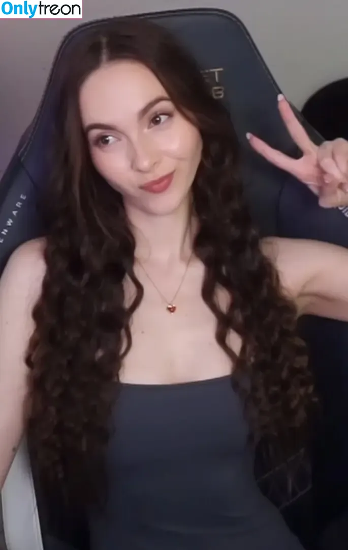 Fasffy nude photo #0588 (Fasffy)