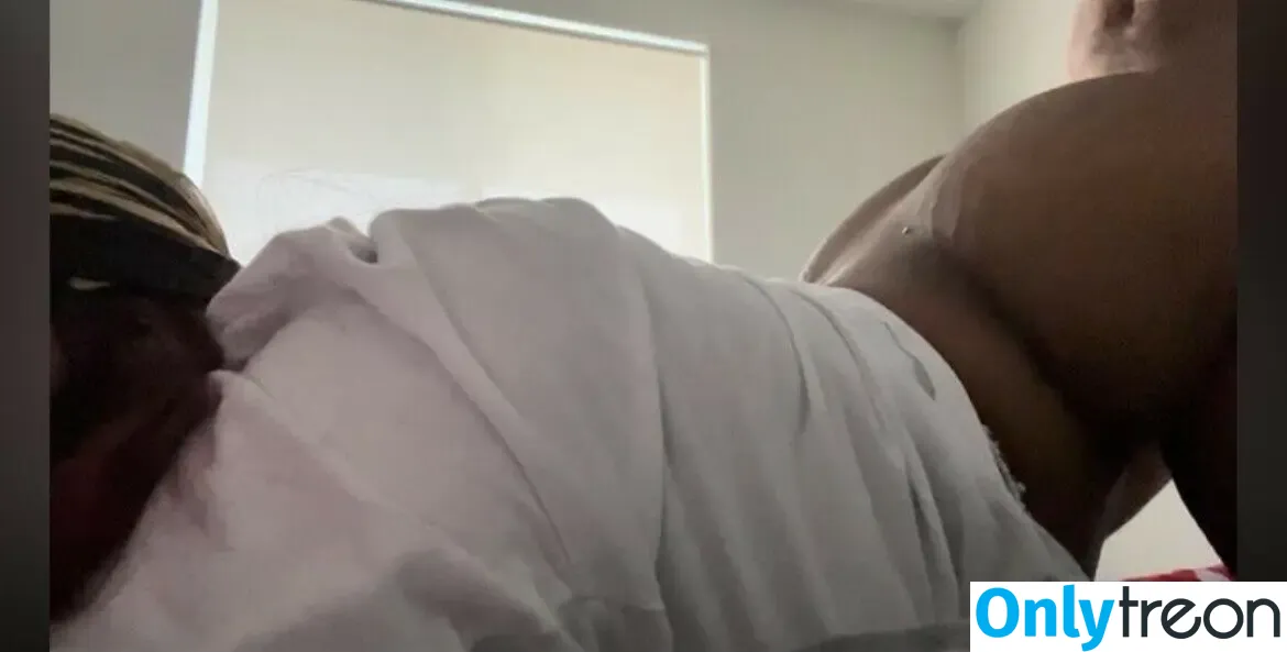 Fatbuttkhy nude photo #0007 (fattbuttjoshy / khyrideaux)